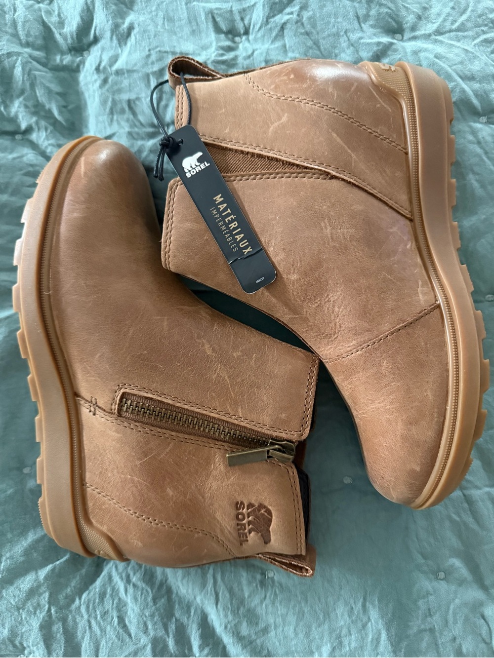 NWT SOREL Waterproof Ankle Boots